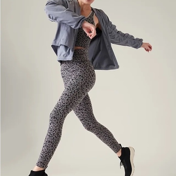 New - Athleta Aurora Tight Legging Athletic Activewear Yoga Athleisure - Picture 2 of 16